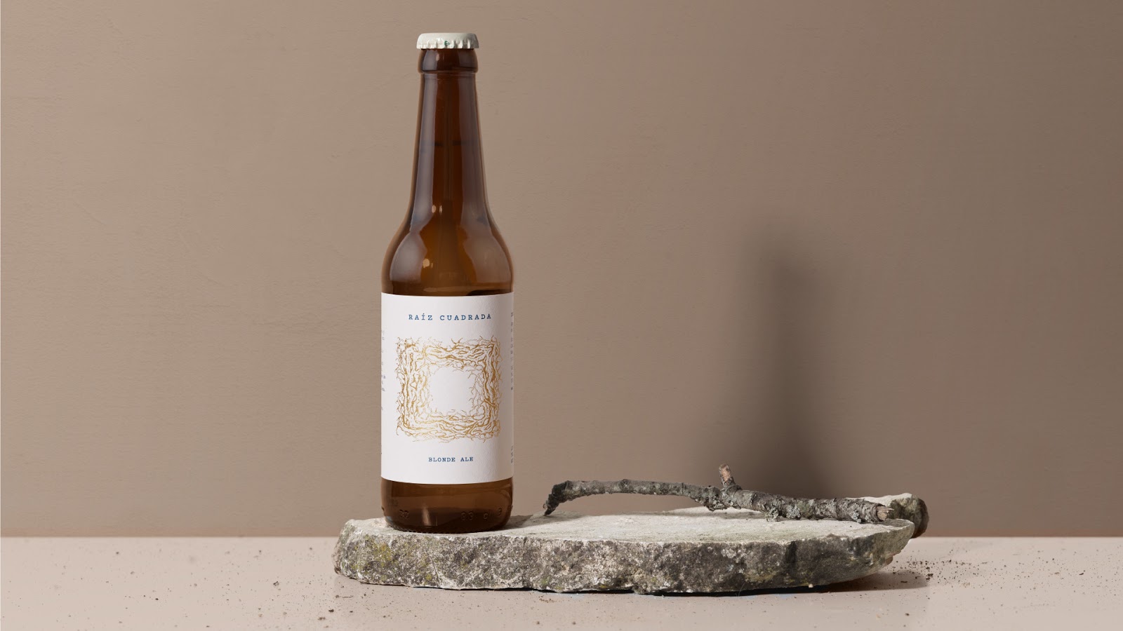 精釀啤酒包裝設(shè)計(jì)-根源(圖2) 精釀啤酒包裝設(shè)計(jì)-根源(圖2)