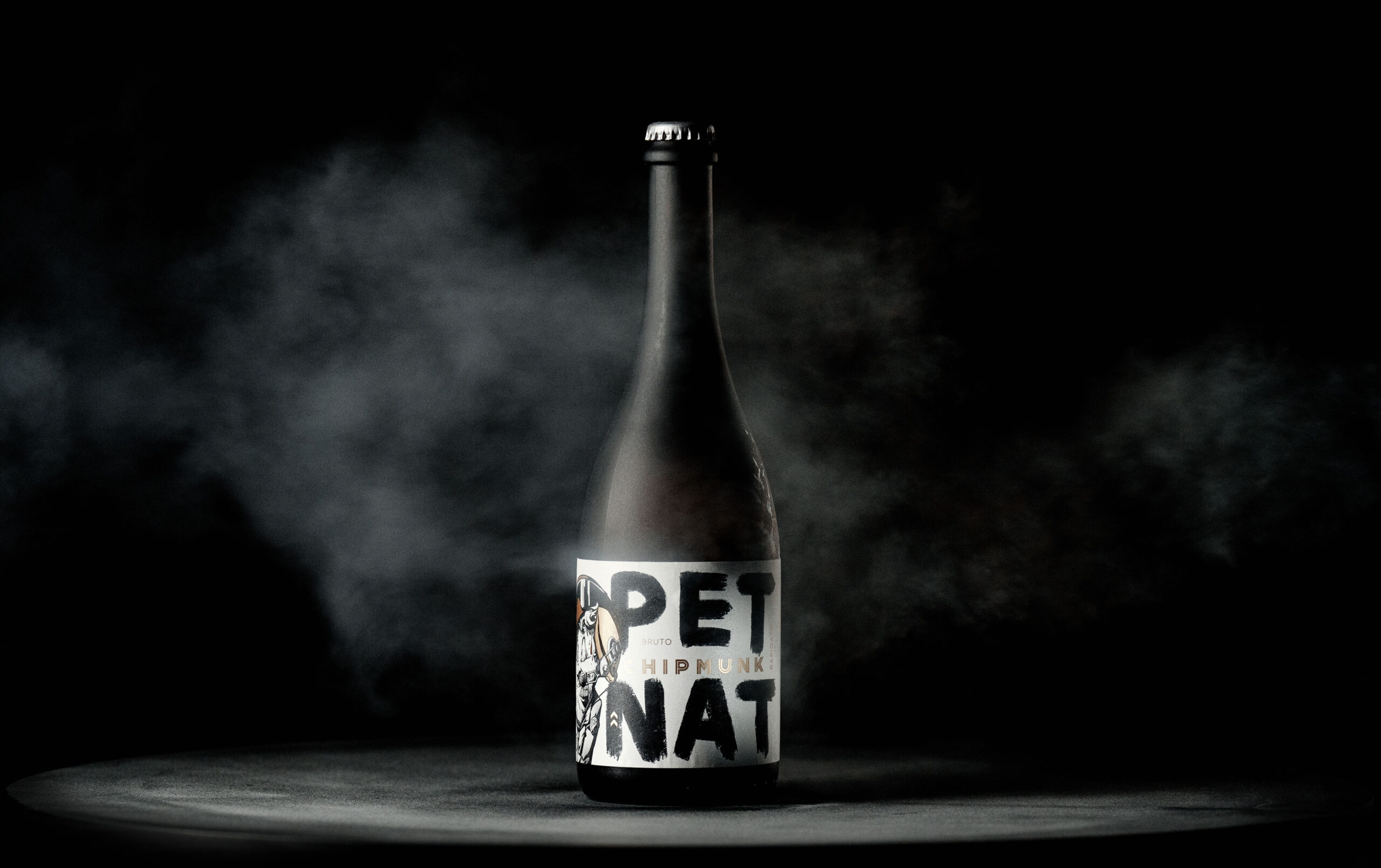 一款不尋常的葡萄酒包裝這樣設(shè)計(圖9)