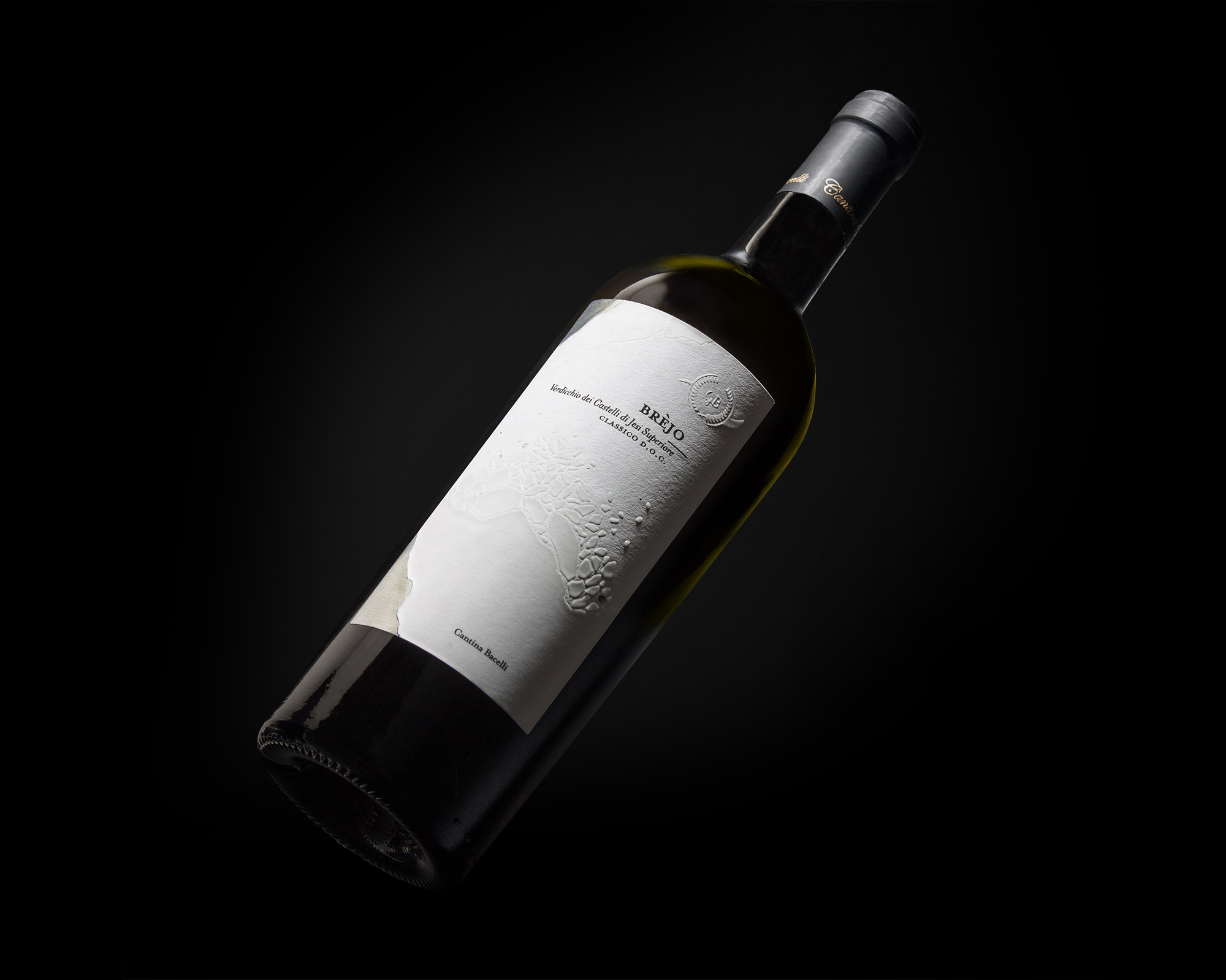 Bacelli葡萄酒獨(dú)特創(chuàng)意包裝設(shè)計(jì)(圖1)