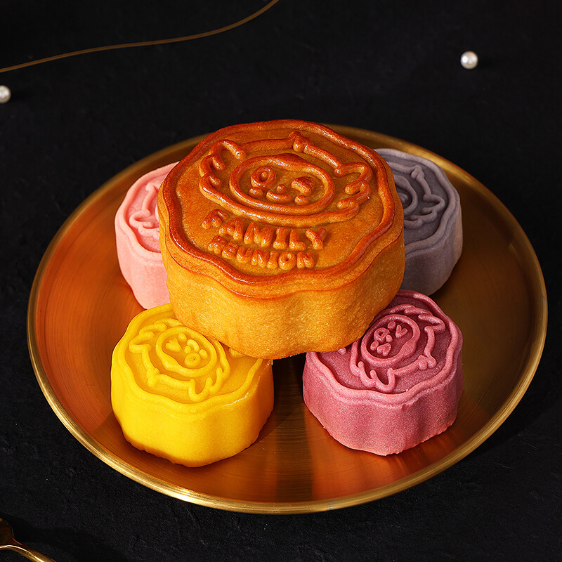 趣香 超級(jí)越月 廣式月餅 8餅5味 630g 禮盒裝包裝禮盒產(chǎn)品包裝創(chuàng)意設(shè)計(jì)欣賞(圖3)